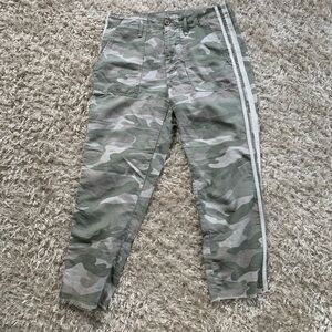 Mother camo pants size 27
